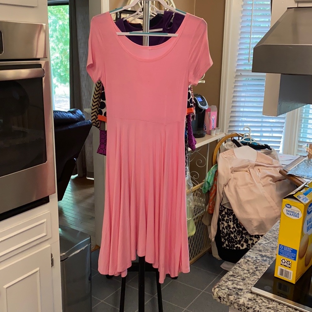 Pink dress size 8 cost $45 sell 30.